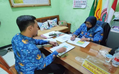 Supervisi Klinik Kepala Sekolah Kepada Guru